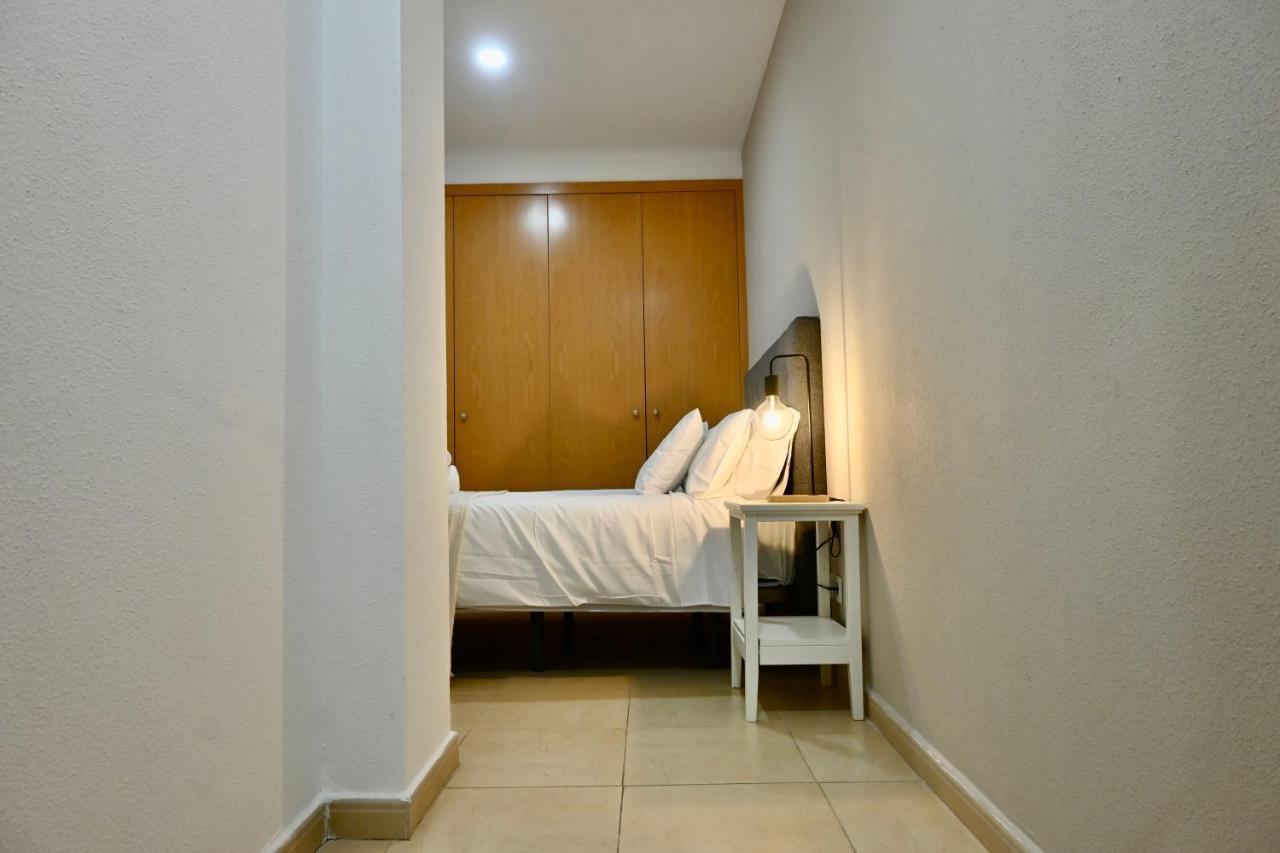 For You Rentals Acogedor Apartamento Temporal De 1 Dormitorio Y Salon, A Pasos De Gran Via Inf3D Madrid Exterior photo