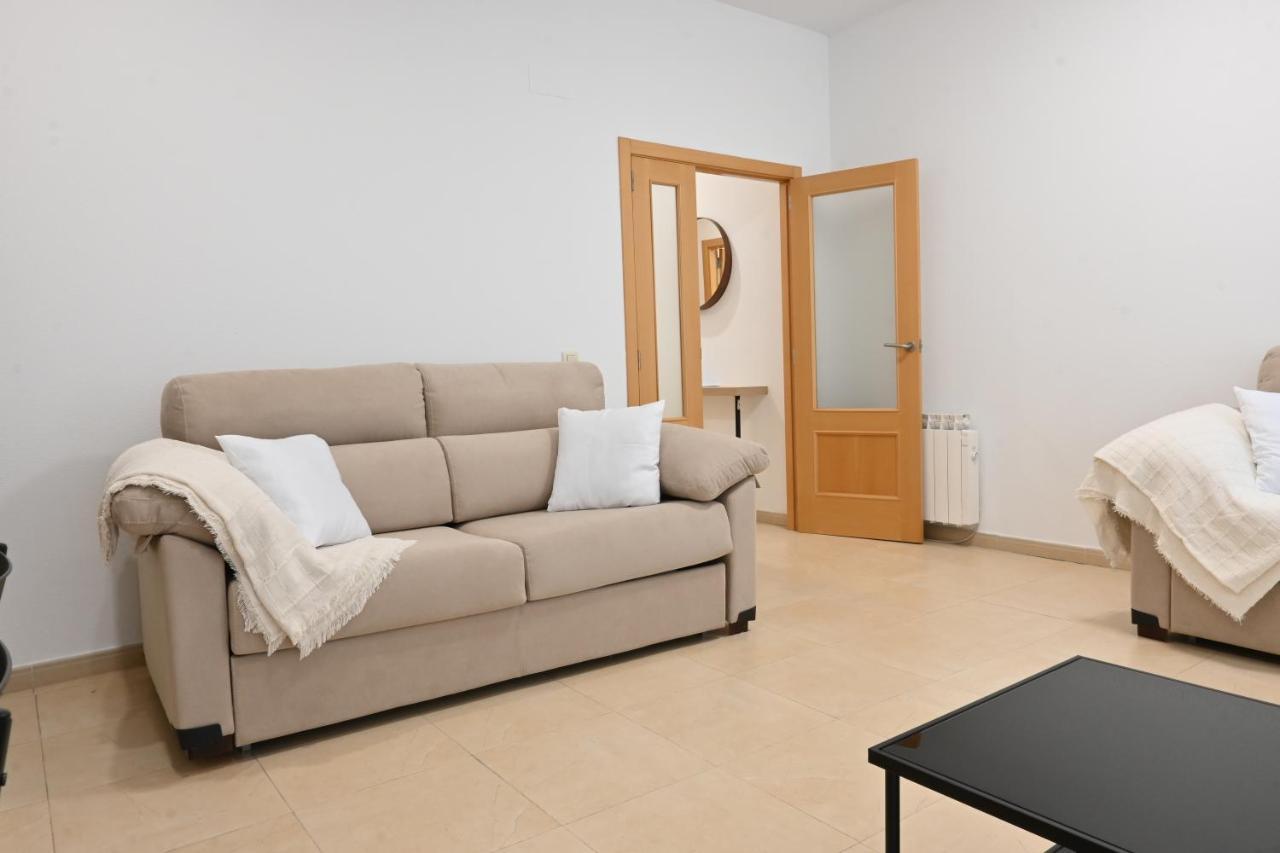 For You Rentals Acogedor Apartamento Temporal De 1 Dormitorio Y Salon, A Pasos De Gran Via Inf3D Madrid Exterior photo