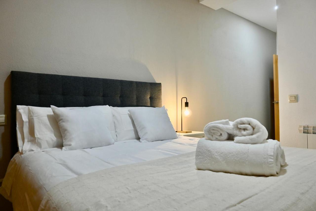 For You Rentals Acogedor Apartamento Temporal De 1 Dormitorio Y Salon, A Pasos De Gran Via Inf3D Madrid Exterior photo